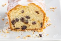 Grandma’s Ultra-Moist Raisin Cake Recipe