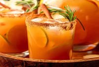 Apple Cider Margarita Recipe for Thanksgiving Cocktails