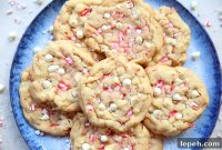 White Chocolate Peppermint Cookies Recipe for Holiday Baking