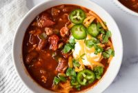 Slow Cooker Turkey and White Bean Chili Recipe