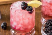 How to Make a Classic Bramble Cocktail: Recipe & Tips