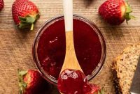 Homemade Strawberry Jam (No Pectin Needed)