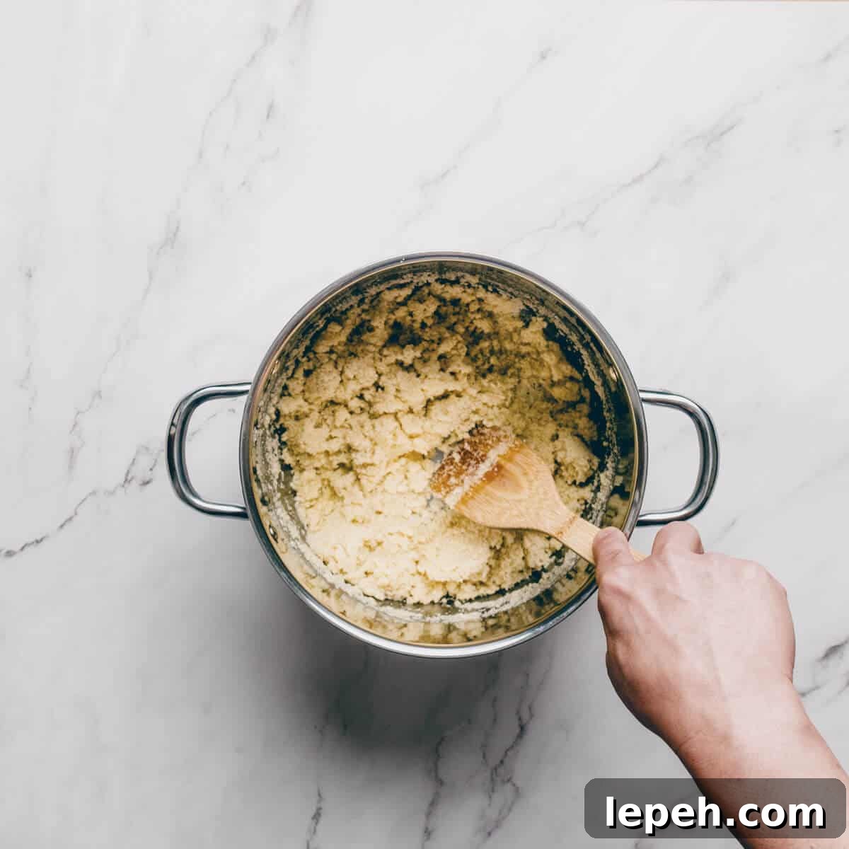 cooking semolina in a pot.