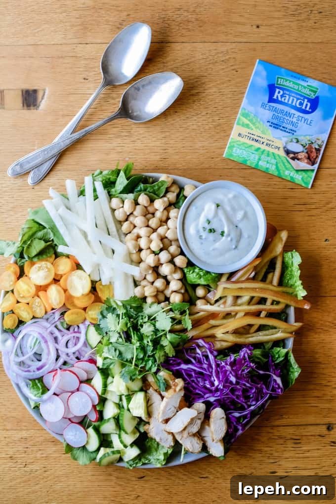 Mexican Chopped Salad Recipe with Restaurant Style Buttermilk Ranch Dressing. A quick veggie-packed meal to satisfy all your crunchy cravings.