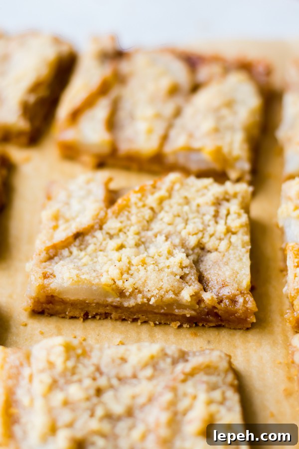 Close-up of pear crumble bars.