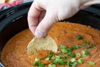 Spicy Chili Cheese Dip Recipe for Game Day and Parties