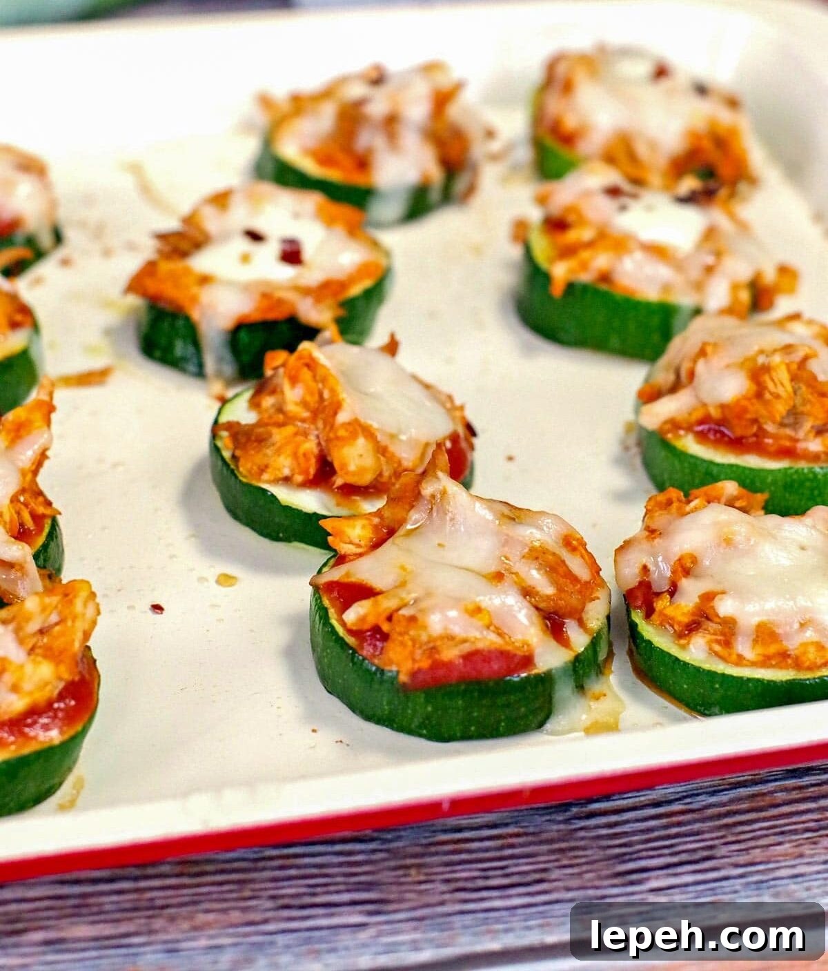 Buffalo Chicken Zucchini Pizza Bites