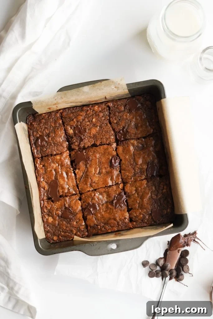 Chocolate Chunk Oatmeal Cookies Bars