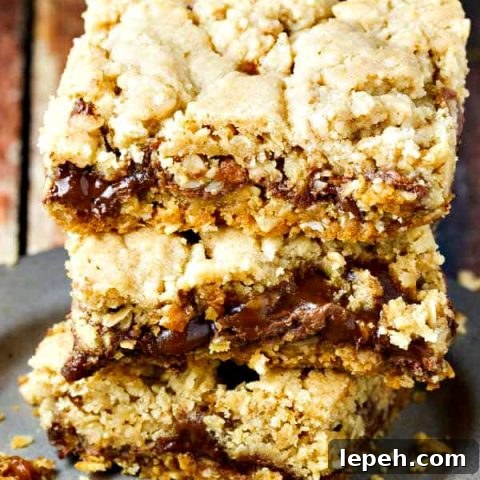 Easy Chocolate Caramel Bars Recipe