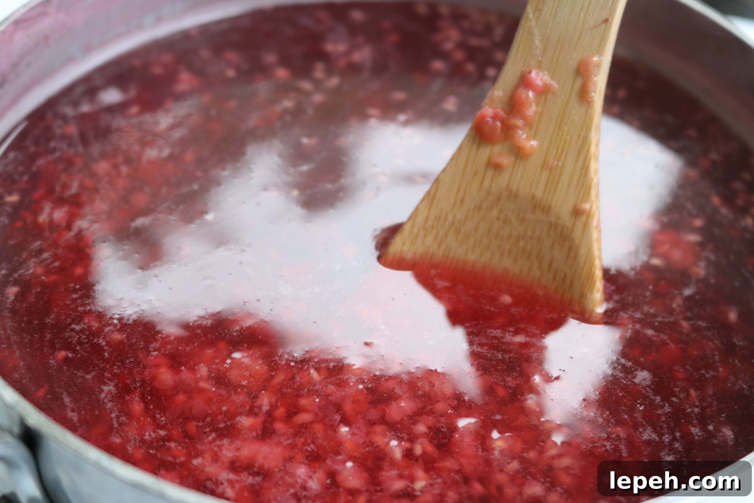 Raspberries and tea ingredients