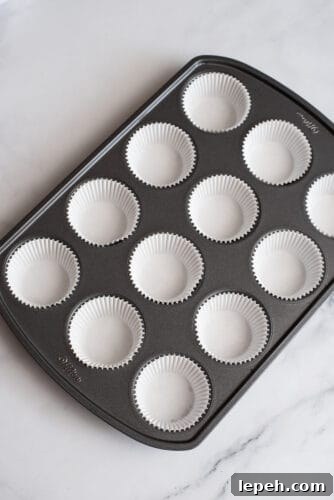 Lined muffin tray