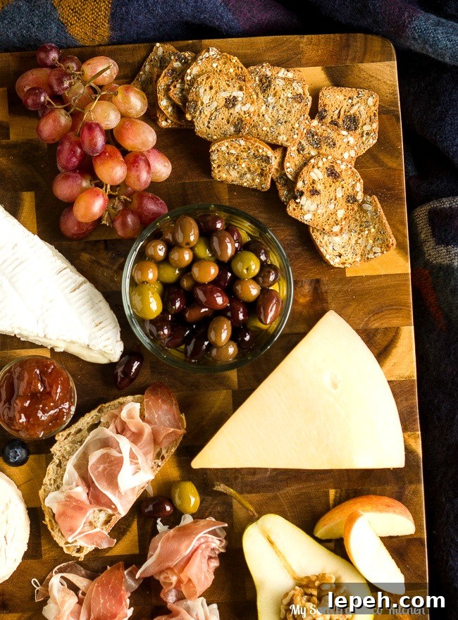 How to Make a Cheeseboard