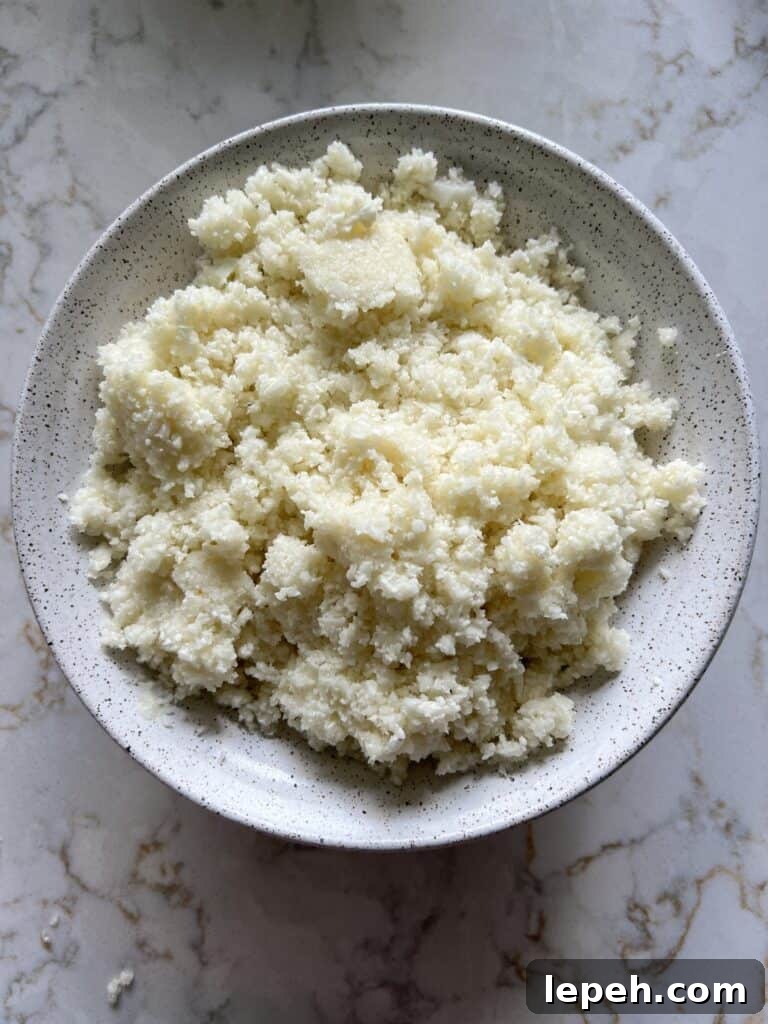 riced cauliflower in a white plate