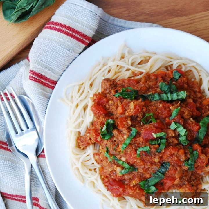 Slow Cooker Bolognese (GF, DF, Egg, Soy, Peanut/Tree nut Free, Top 8 Free) Recipe by Allergy Awesomeness #ad #yesyoucan